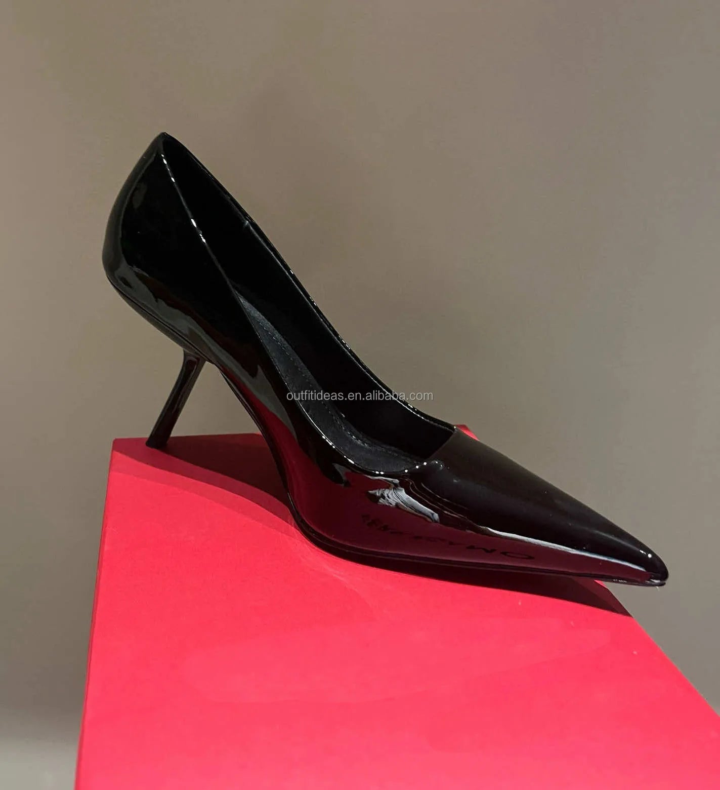 New Fashion Women Girls Shiny Patent Calfskin Pointy Toe Luxury Design Stiletto Heels Pumps Shoes in Genuine Leather Black Pumps