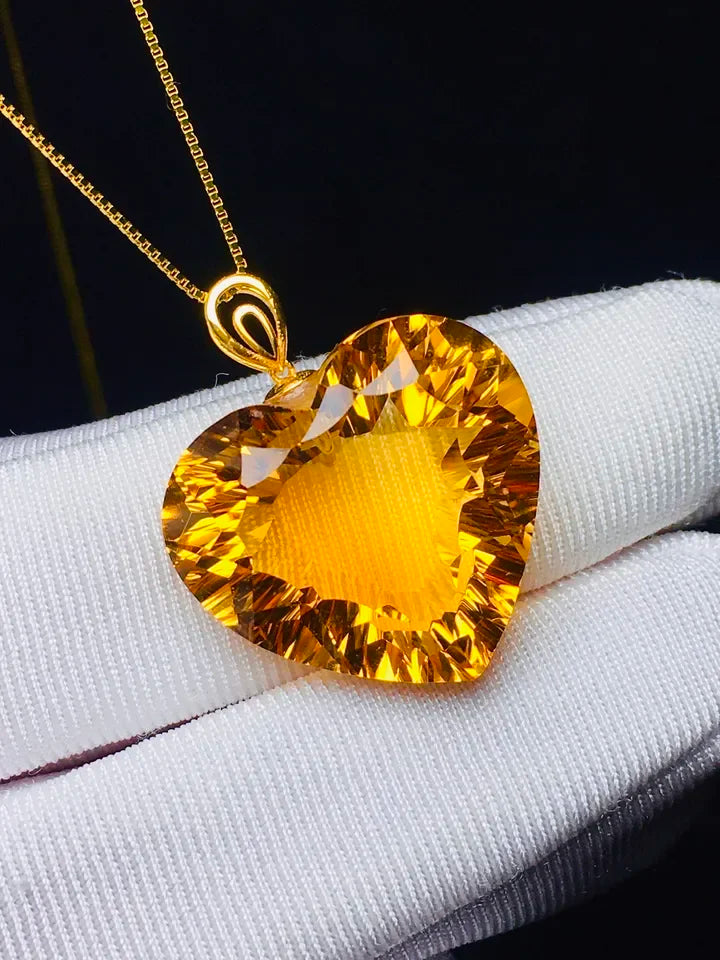 Natural Heart Citrine Pendant Necklace Jewelry for Women Men Gift 18K Gold Brazil Healing Crystal 18mm Beads Gemstone