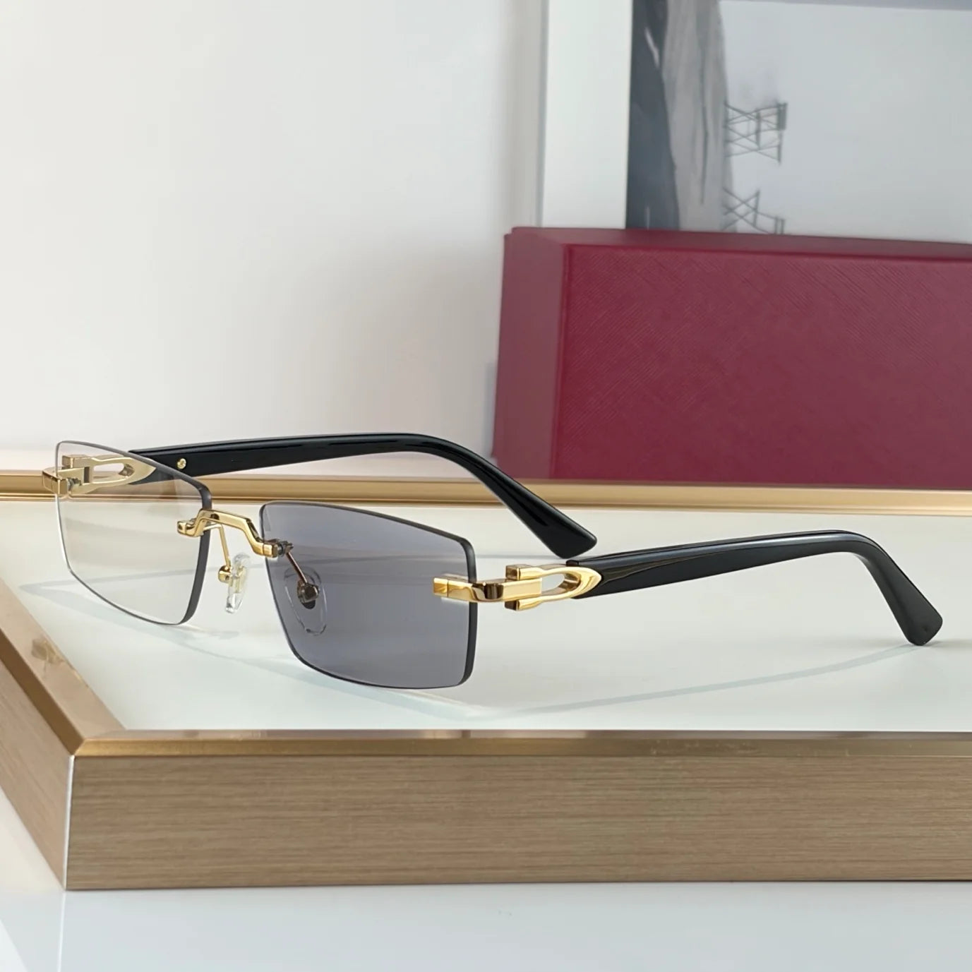 2026 Brand Designer Luxury Men's Sunglasses Rectangular Borderless Gradient Lens Unisex Titanium Frame UV400 Optical Properties