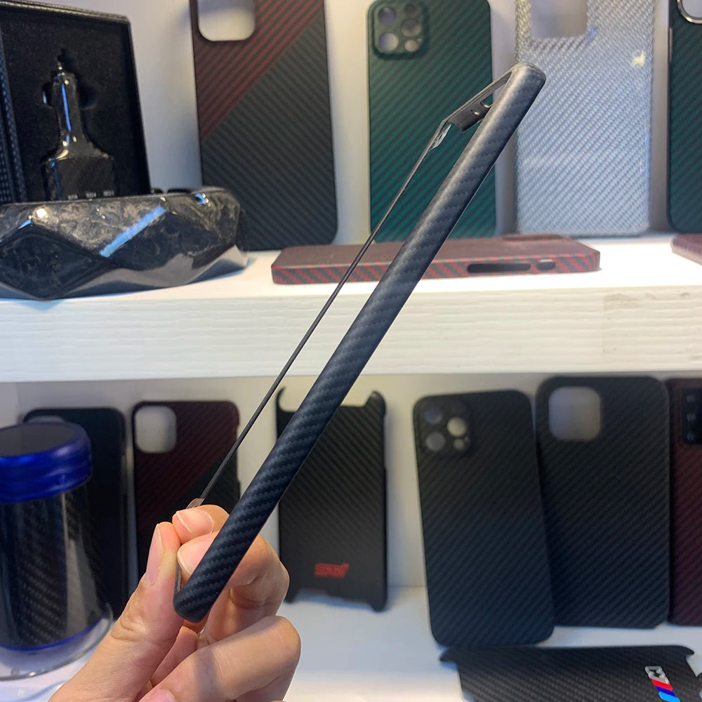 Samsung Galaxy Z Fold 6 Carbon Fiber Case | Ultra-Thin Aramid Cover Tidesmit