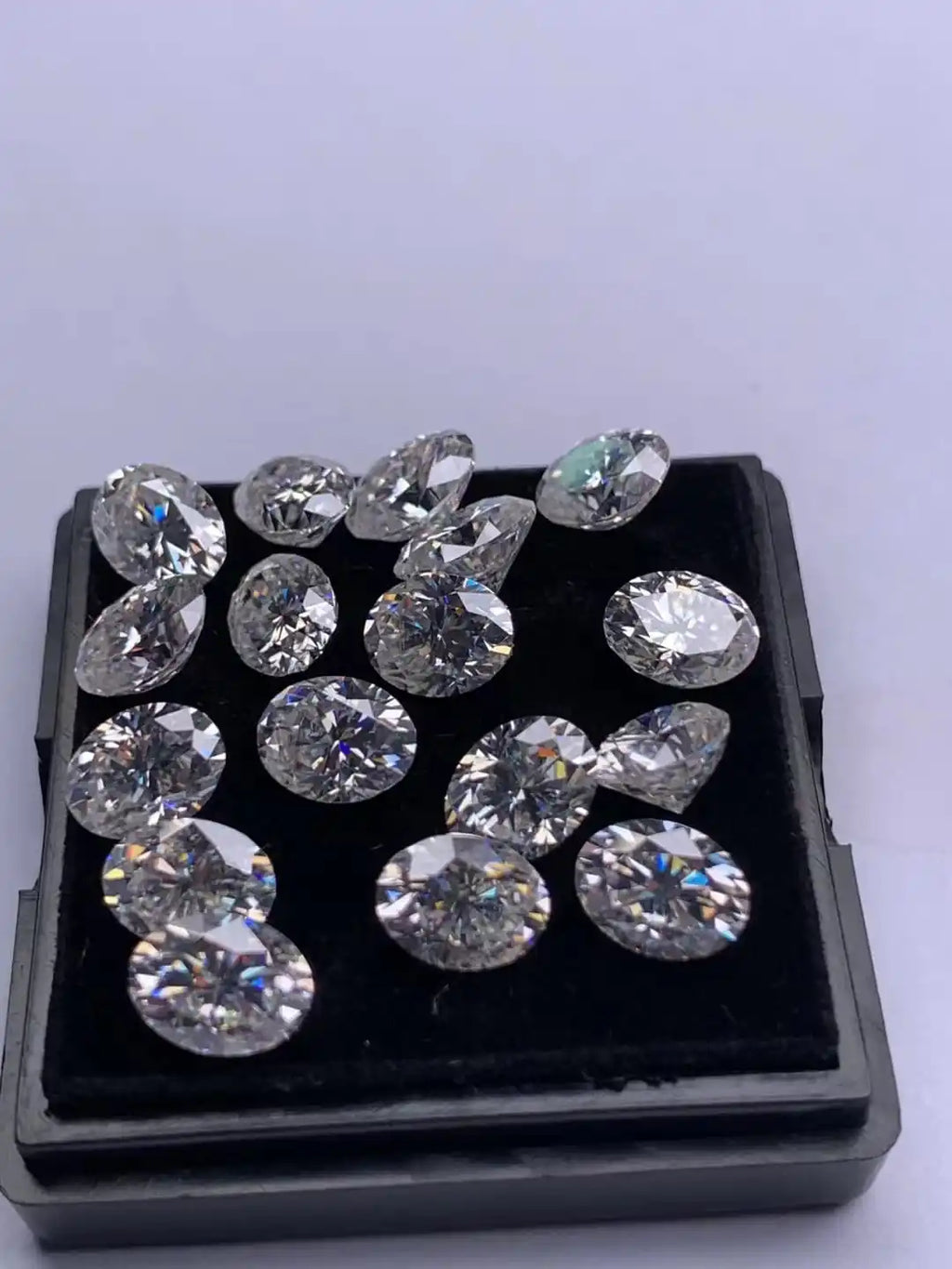 Custom CVD HPHT Rough Blue White Lab Grown Diamond Jewelry Loose Diamond