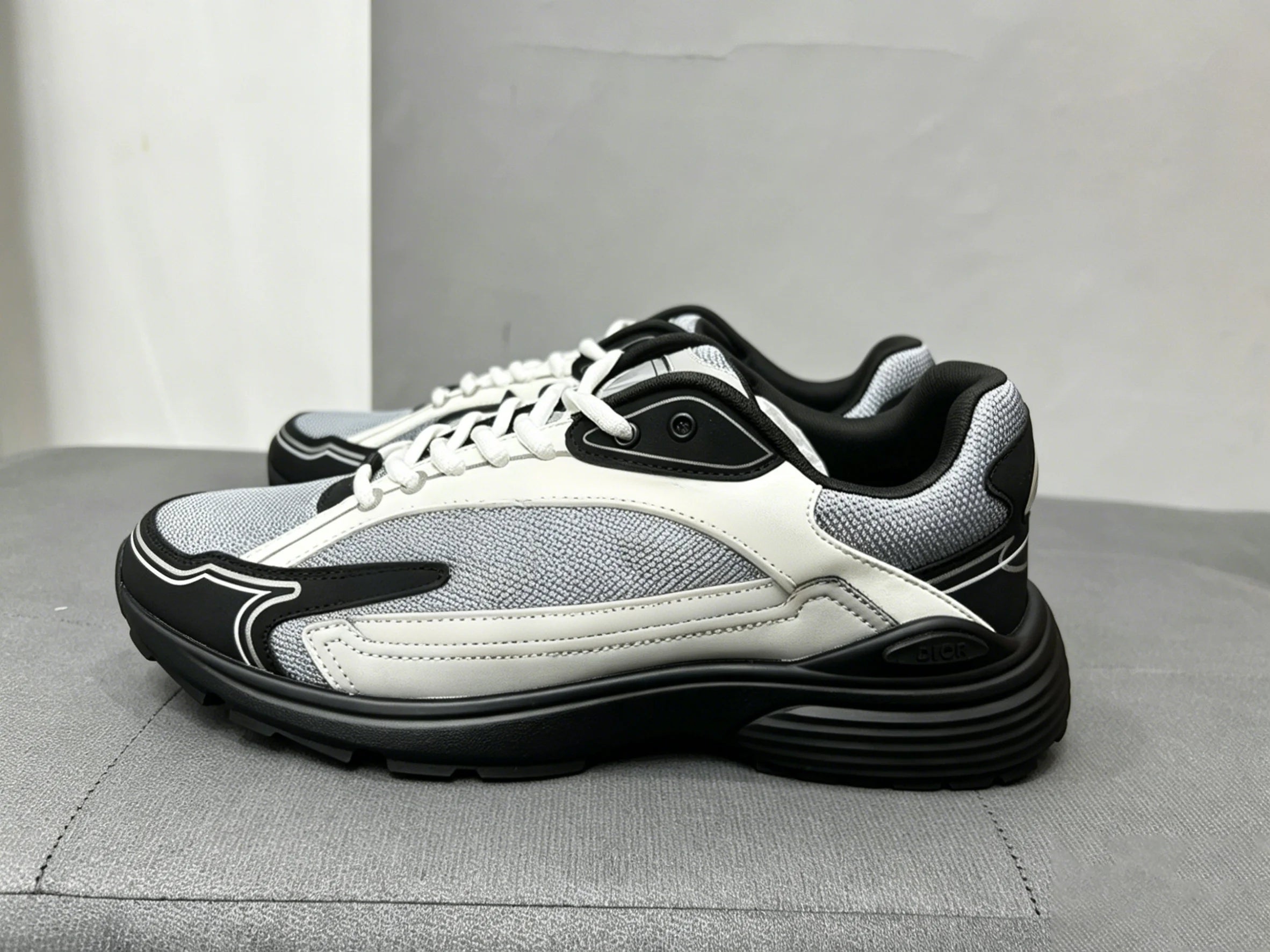 B30 Designer Men's OEM/ODM Cd Custom Casual Sneakers Manufacturers Men Luxury Stylish Shoes Chunky Sneakers Walking Style Shoes