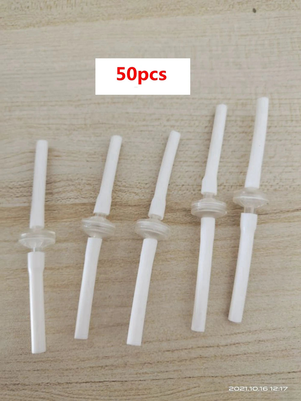 50pcs white disposable replacement connect tubes for RF microneedle skin lifting and acne scar removal machine parts.