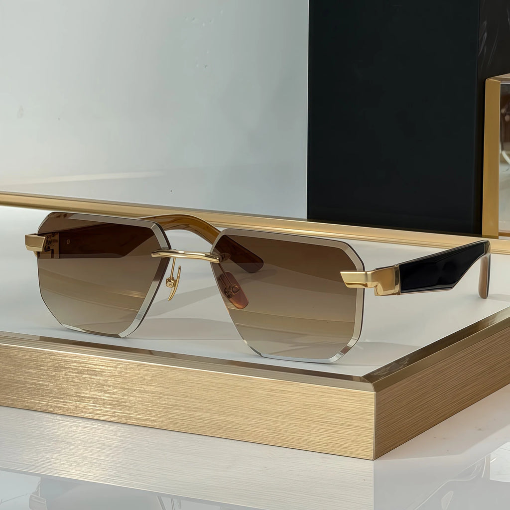 Luxury Designer Sunglasses for Men Universal Fashion Metal Square Vintage Premium Eyeglasses Business Reusable Polarized
