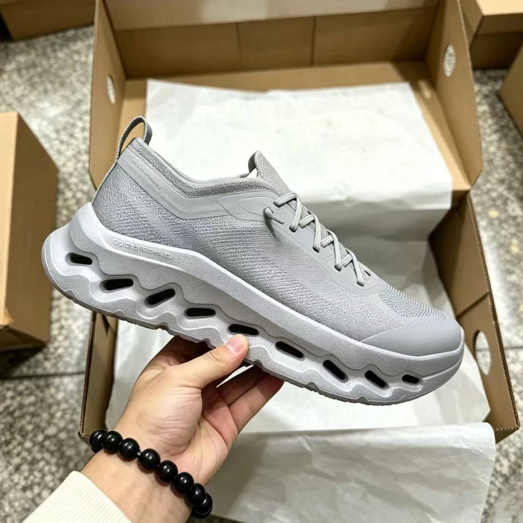 Bset Sale Men's Women's on Running Cloud Cloudtilt Moon Monster Loewes Shoes Luxury Original Designer Sneaker Brand Casual Shoes