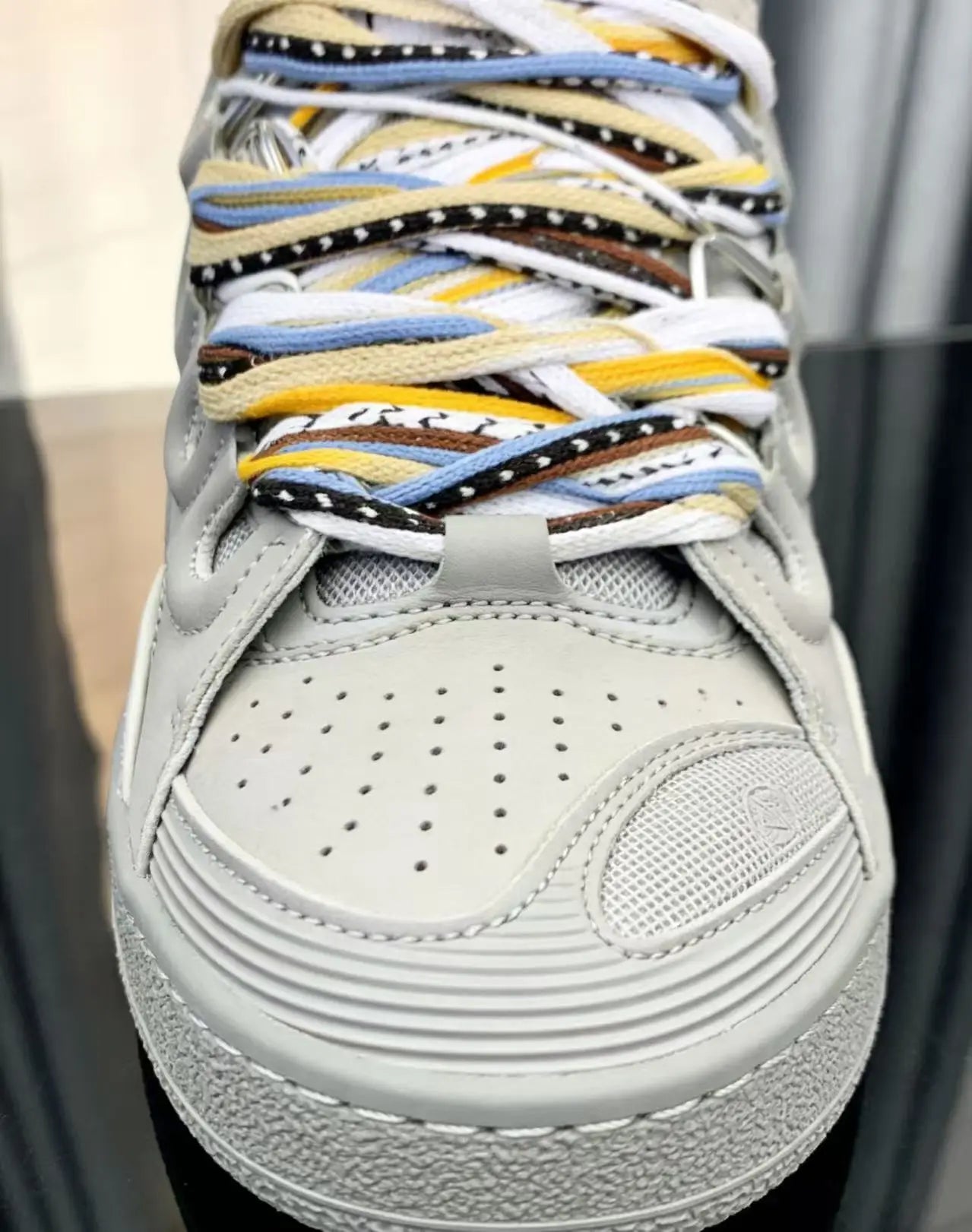 2026 Designer Casual Shoes Men and Women Sneakers Luxury Embossed Genuine Leather Platform Sneakers  Outdoor Sneakers
