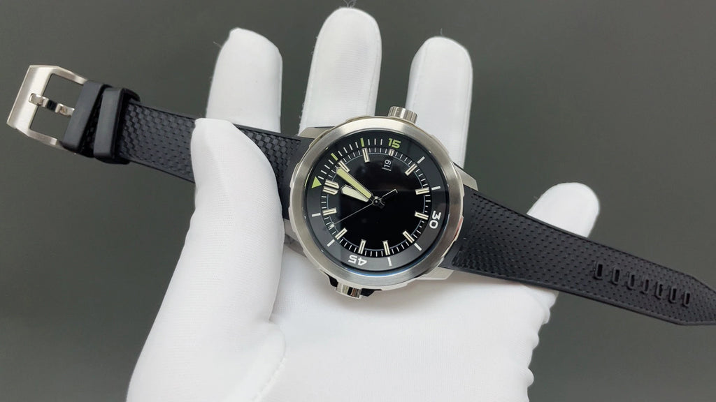 Luxury Classic Chronograph Mechanical Watch Sapphire Crystal Multifunctional Waterproof Wristwatch for Daily Business Watch
