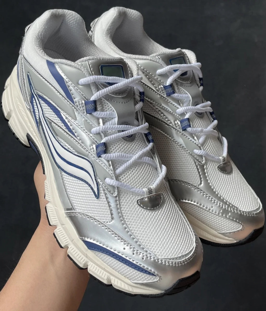 Luxury Sports Shoes for Men and Women Saucny Oni 9 Outdoor Running Shoes Shock Absorption Wear Resistant Thick Sole Silver