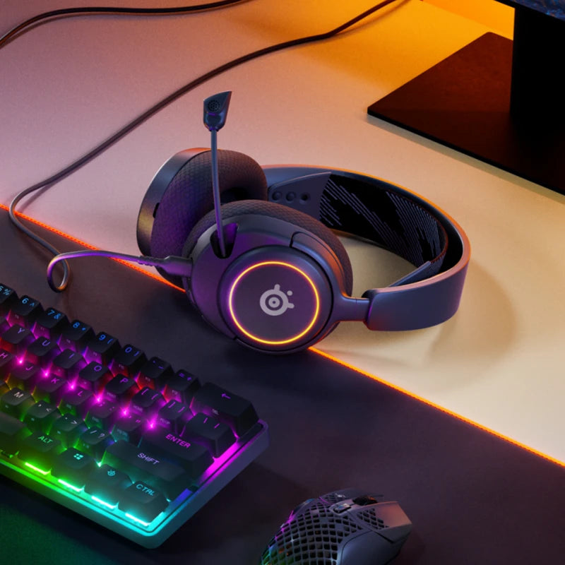 Arctis Nova 3 RGB Wired Gaming Headset | Spatial Audio White & Black Tidesmit