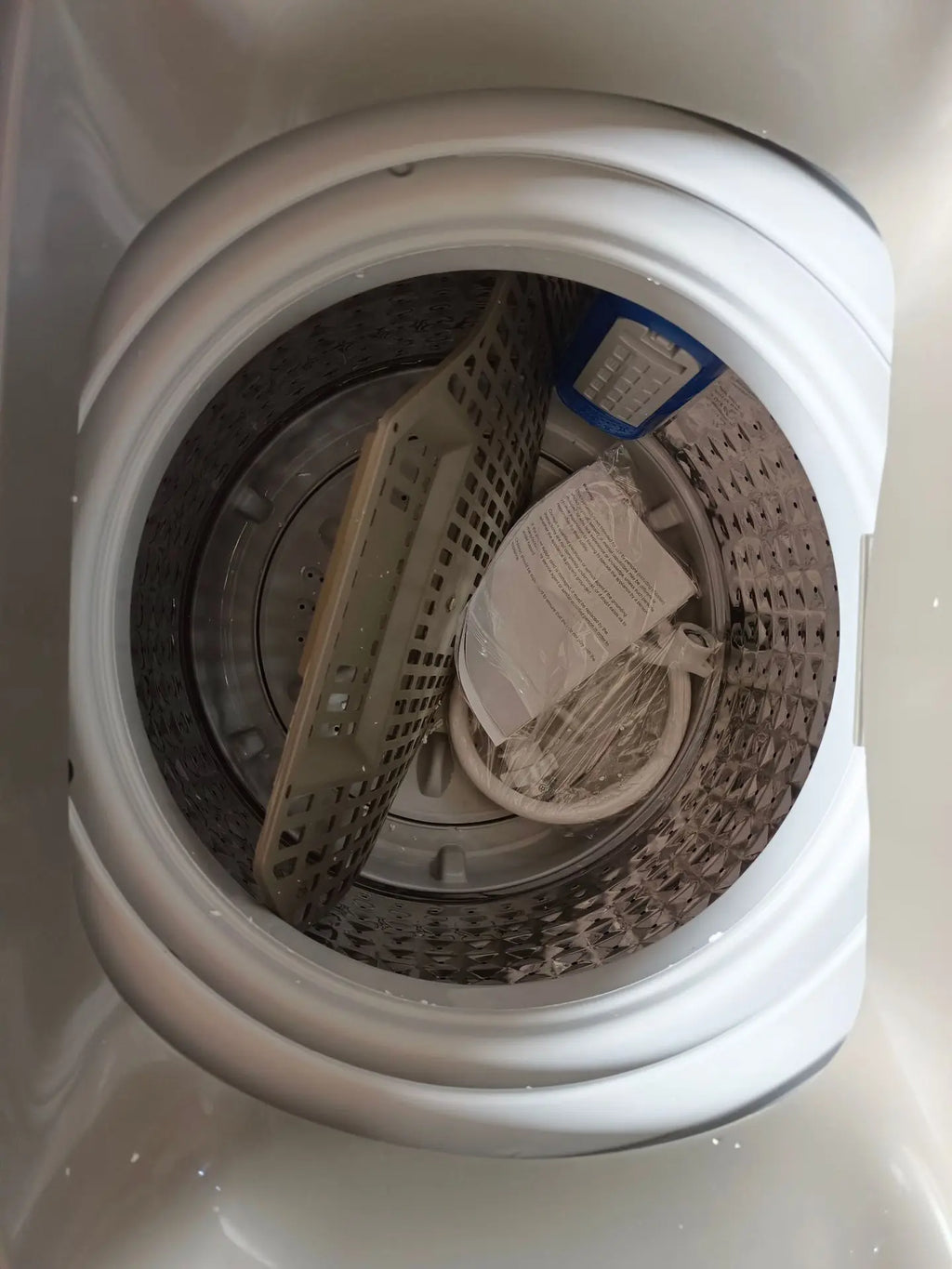 Tidesmit 12kg fully automatic laundry washing machine with integrated anti-winding wave wheel and blue light tech