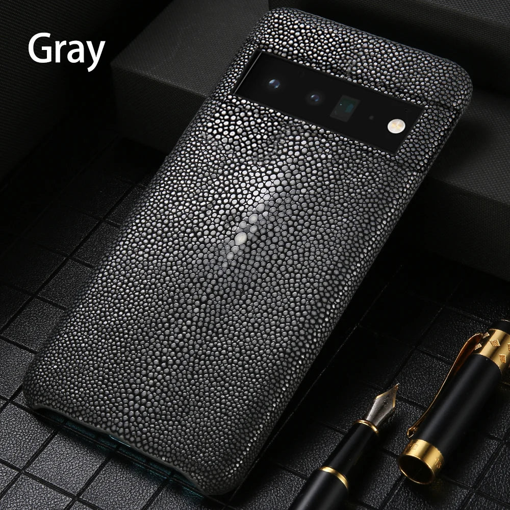 Google Pixel 9 Pro Stingray Leather Case - Slim Shock-Absorbing Cover Grey Tidesmit
