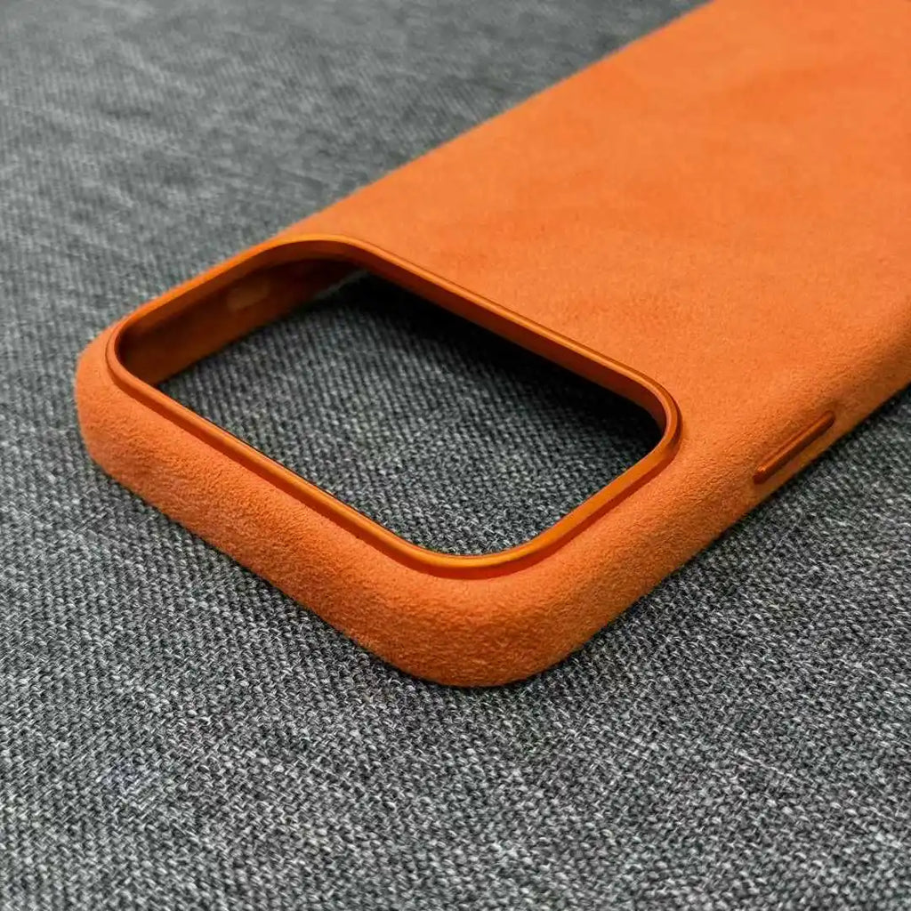 iPhone 17 Pro Max Suede Magnetic Case | Slim Shock-Absorbing Cover Tidesmit