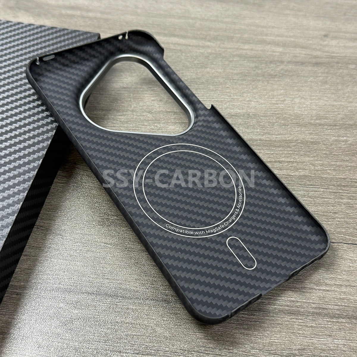 Carbon Fiber Huawei Pura 80 Ultra Case - Slim MagSafe Shock-Absorbing Cover Tidesmit