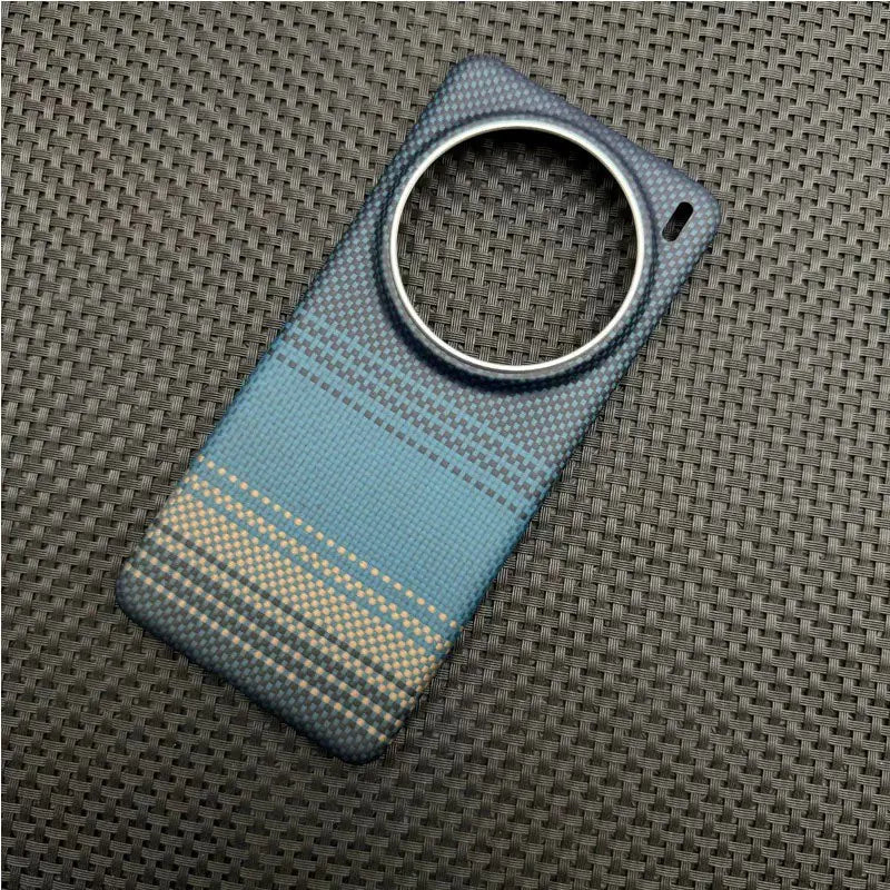 Vivo X200 Pro Carbon Fiber Case | Slim Shock-Absorbing Cover Moonrise Carbon Fiber Tidesmit