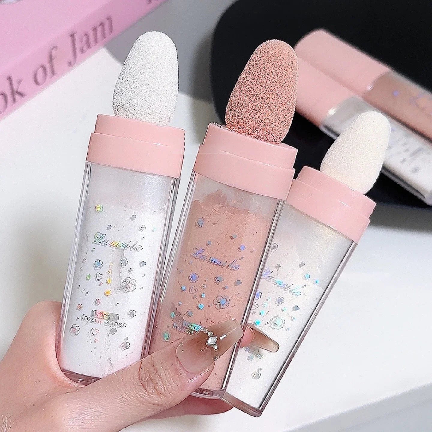 Tidesmit 3Colors glitter powder highlighter shade swatch for face makeup shimmer and contouring