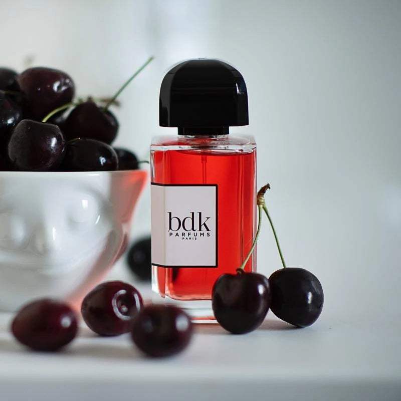 Tidesmit 100ml long-lasting body spray deodorant with cherry, pink pepper, black vanilla, and amber for all genders.