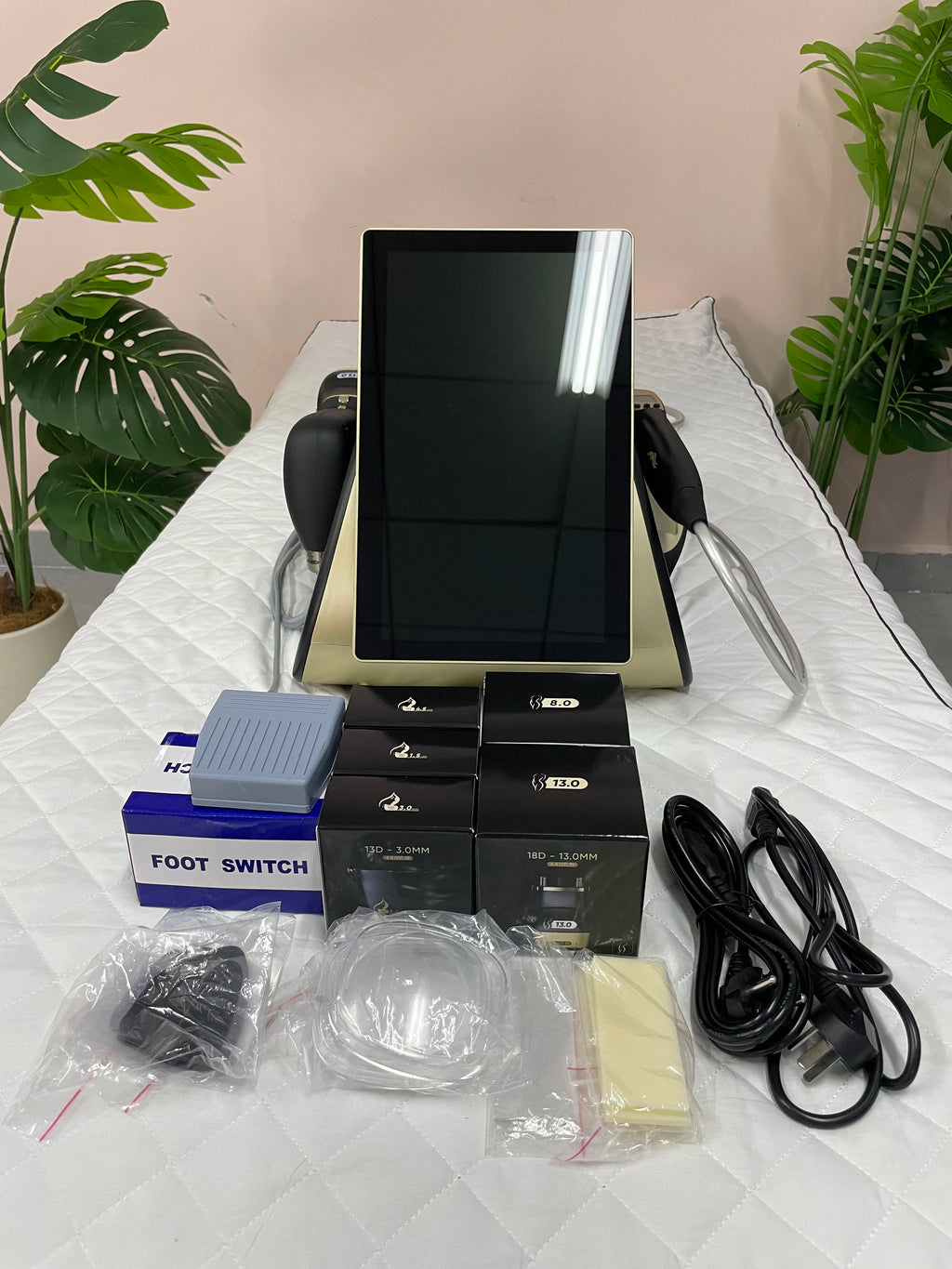 22D MAX HIFU beauty machine for facial tightening and slimming with touchscreen, probes, foot switch, and power cables.