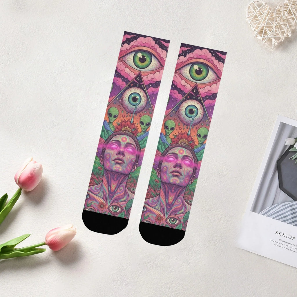 Mystery Eyes Happy Alien Psychedelic Socks Casual Fashion Men's Socks Novelty Funny Compression Socks Crazy Street Hip-Hop Socks