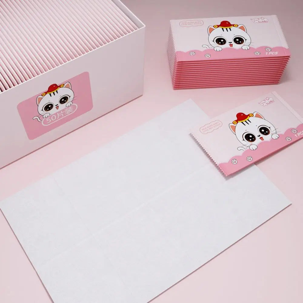 50pcs Useful Disinfection Baby Wet Wipes Hand Cleaning Portable Moist Paper Non woven fabric Tissue Home