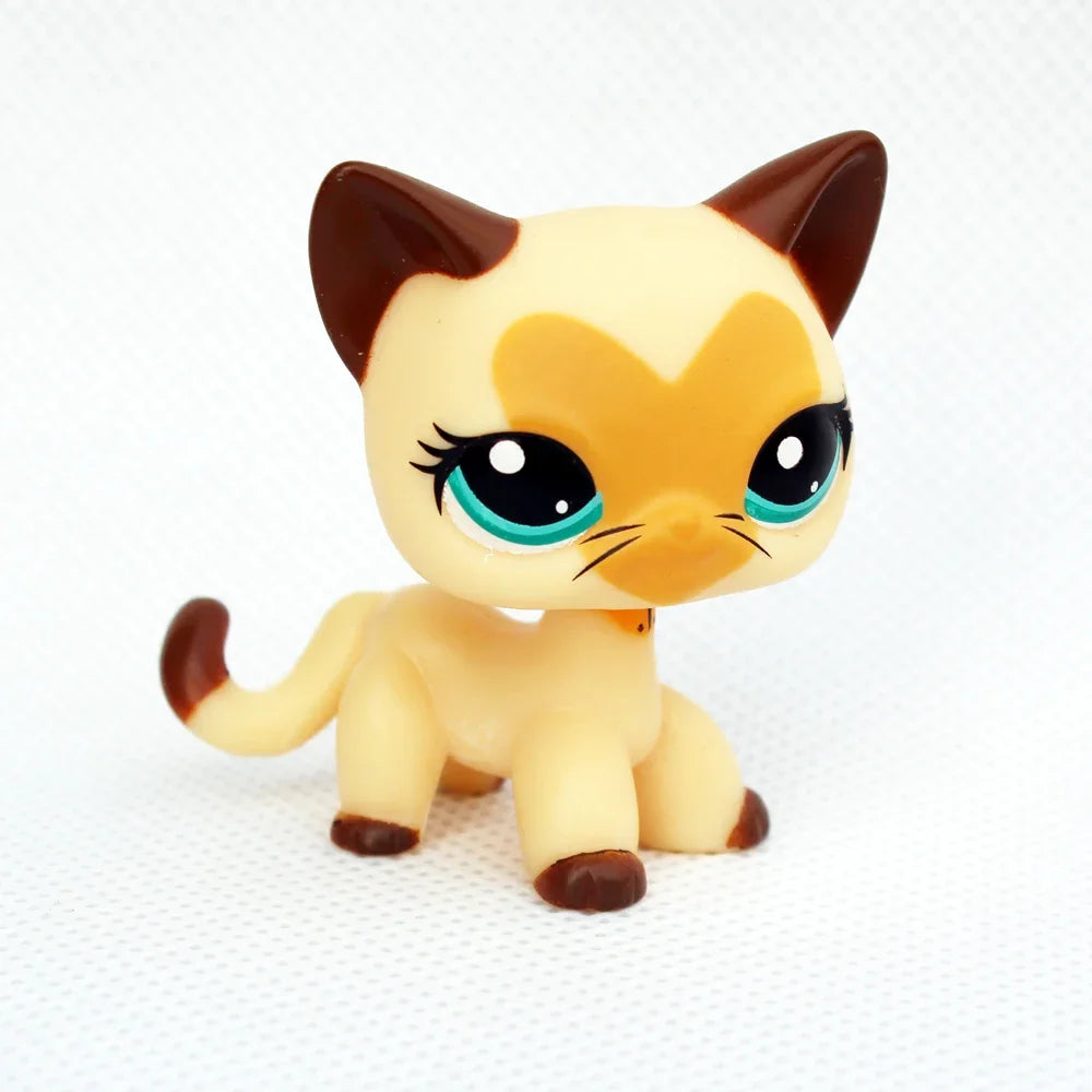 Rare LPS #3573 yellow short hair cat bobble head toy, collectible vinyl figure for kids and pet toy collectors.