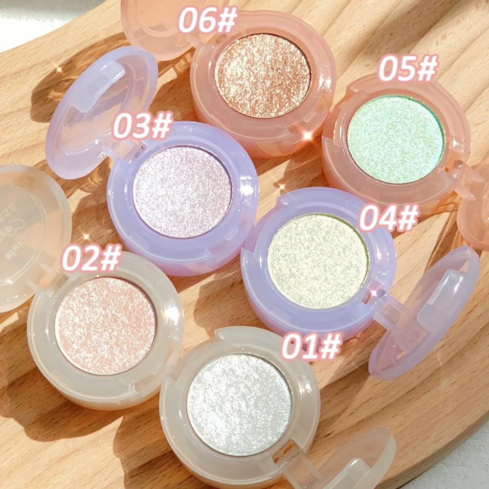 Tidesmit monochrome glitter eyeshadow and shimmering highlighter powder texture close-up for waterproof face makeup