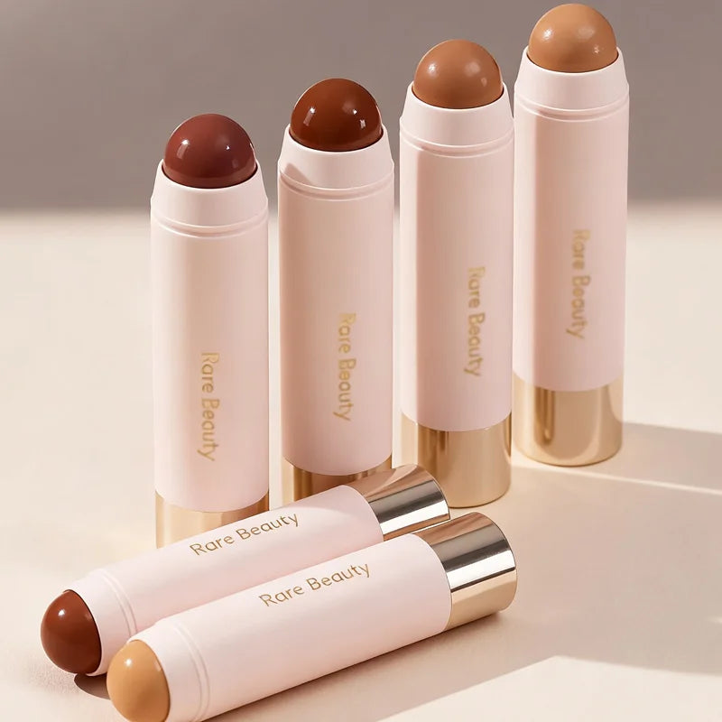 Tidesmit liquid highlighter and bronzer contouring cream texture close-up for radiant shimmer face makeup