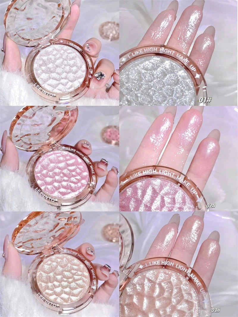Tidesmit LEE INTO highlighter powder with pearlescent finish and silky texture in detailed macro close-up view