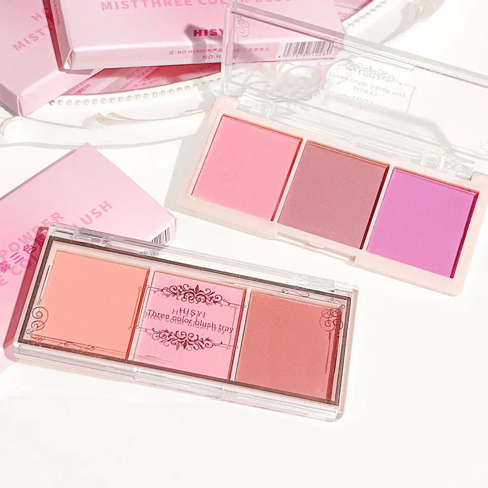 Tidesmit HISYI three-color matte blush palette showing natural pigment texture for a clear vitality makeup look