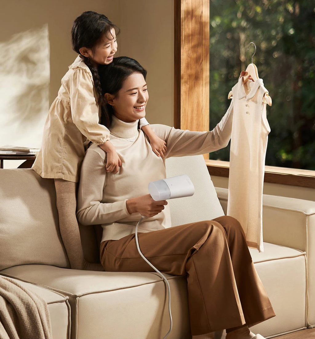 Tidesmit MIJIA Handheld Garment Steamer 2 with foldable design for portable steam cleaning and mite removal