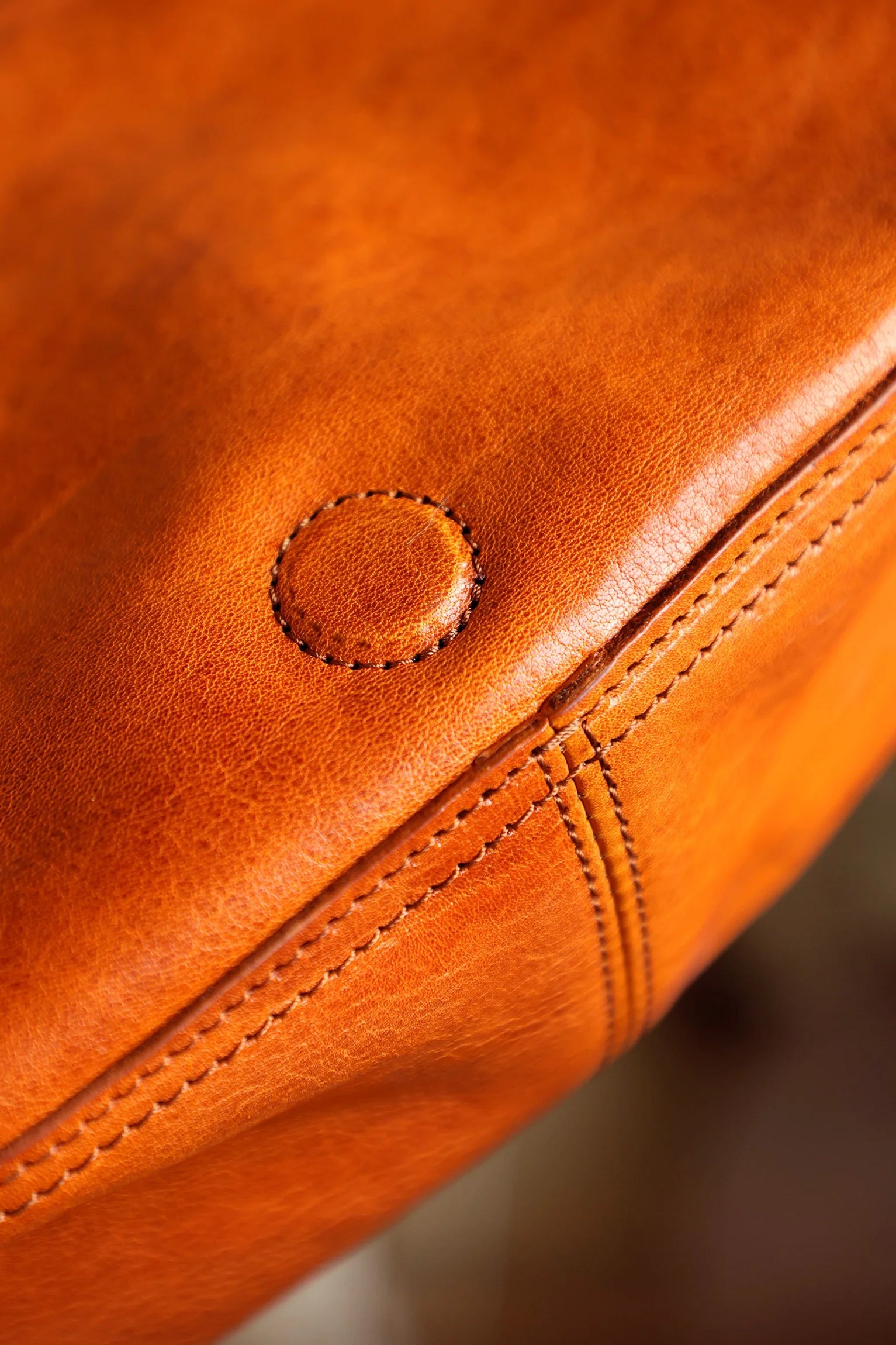 Casual daily luxury vintage designer handmade genuine leather men's women's shoulder bag vegetable tanned cowhide crossbody bag