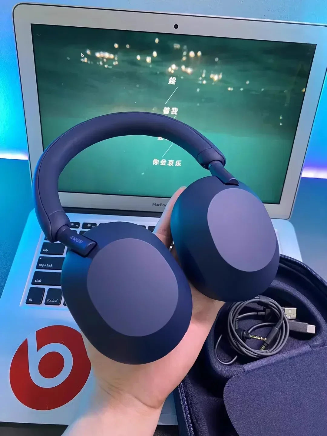 Sony WH-1000XM5 Wireless Noise Cancelling Headphones by Tidesmit Tidesmit