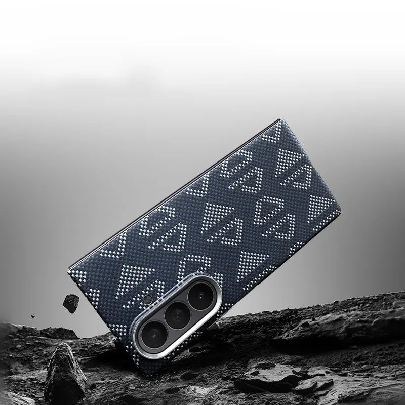 Samsung Galaxy Z Fold 7 Aramid Fiber Case - Slim Magnetic Protection Tidesmit