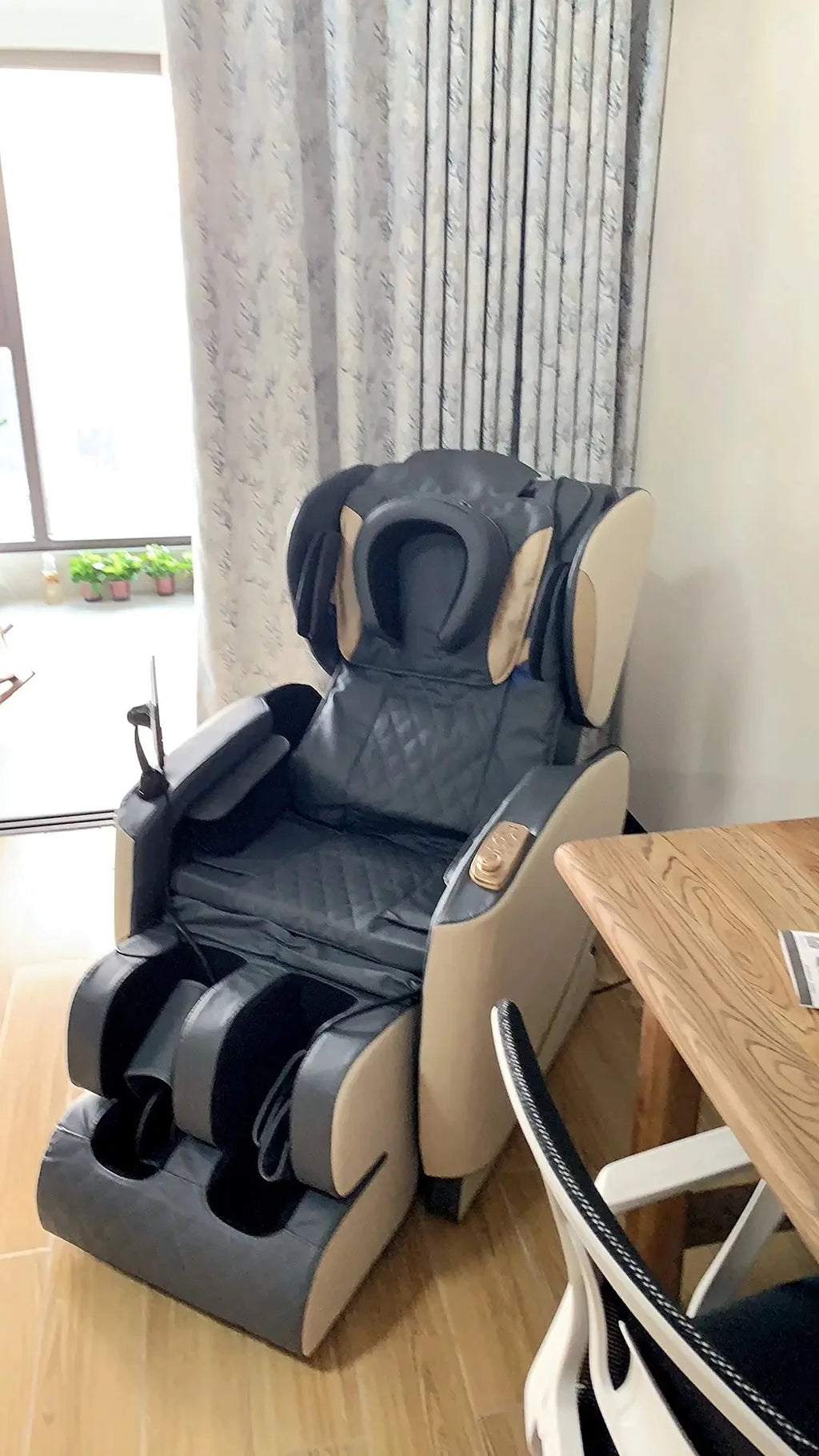 Massage Chair Zero Gravity Recliner with Heat Therapy & Bluetooth Massage Chairs Tidesmit