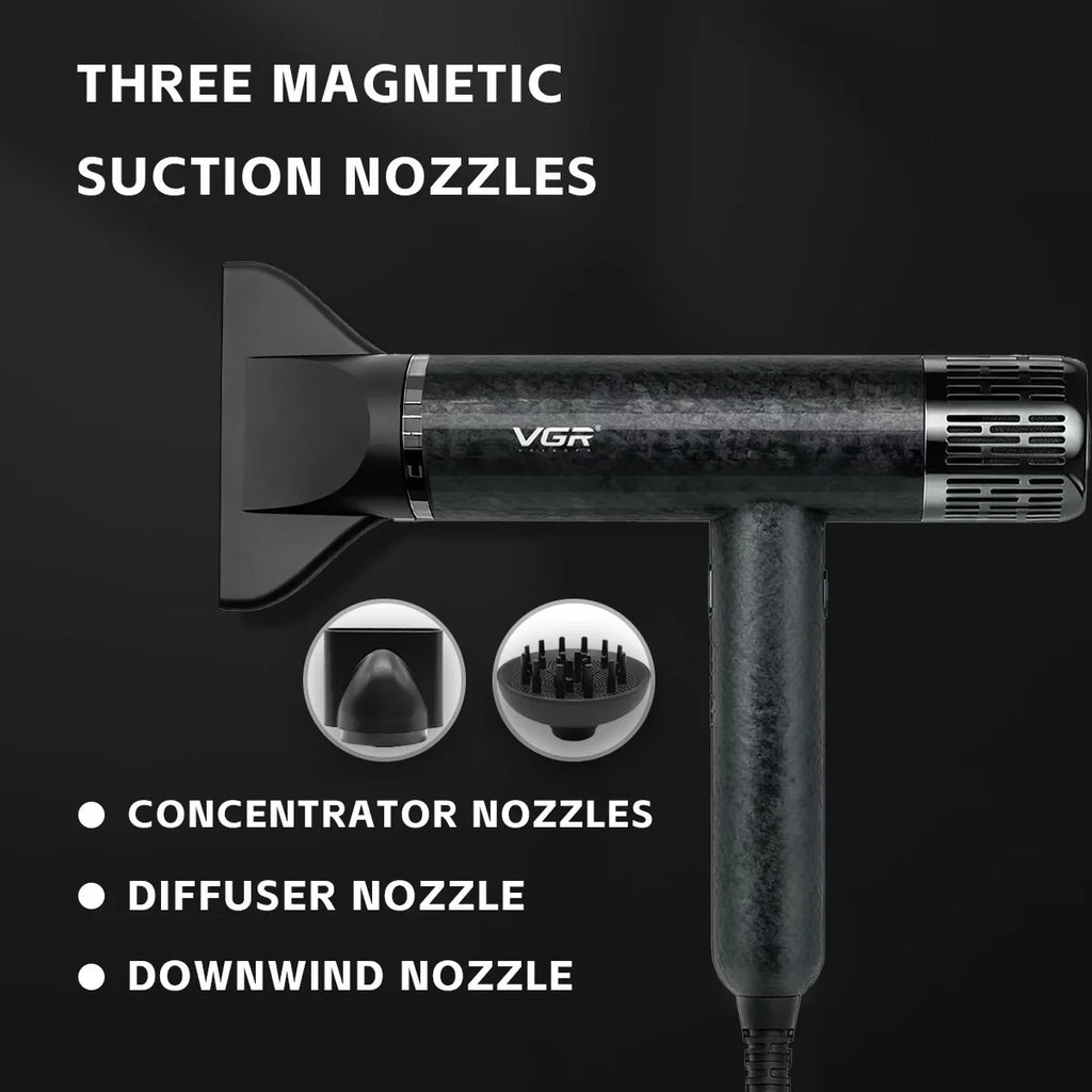 VGR V-640HD professional high-speed hair dryer in black with three magnetic nozzles: concentrator, diffuser, and air.