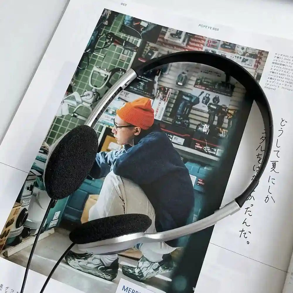 Y2K Retro Wired Headphones - Over-Ear Aesthetic Studio Monitor Gear Tidesmit