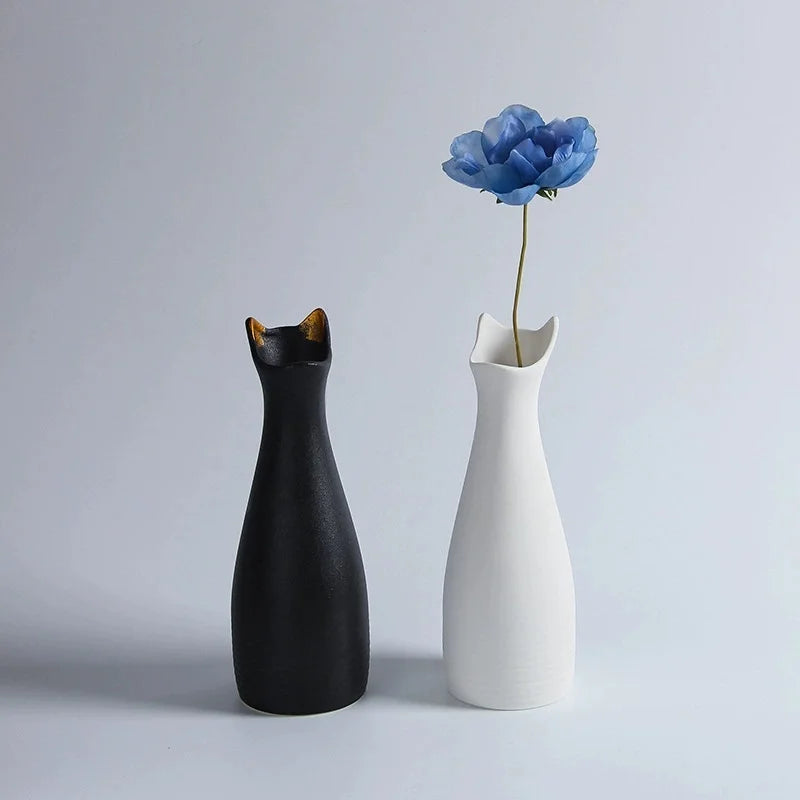 Cute cat-like ceramic vase, Nordic style, simple and cute, decoration for dried flower arrangement, hydroponic living room