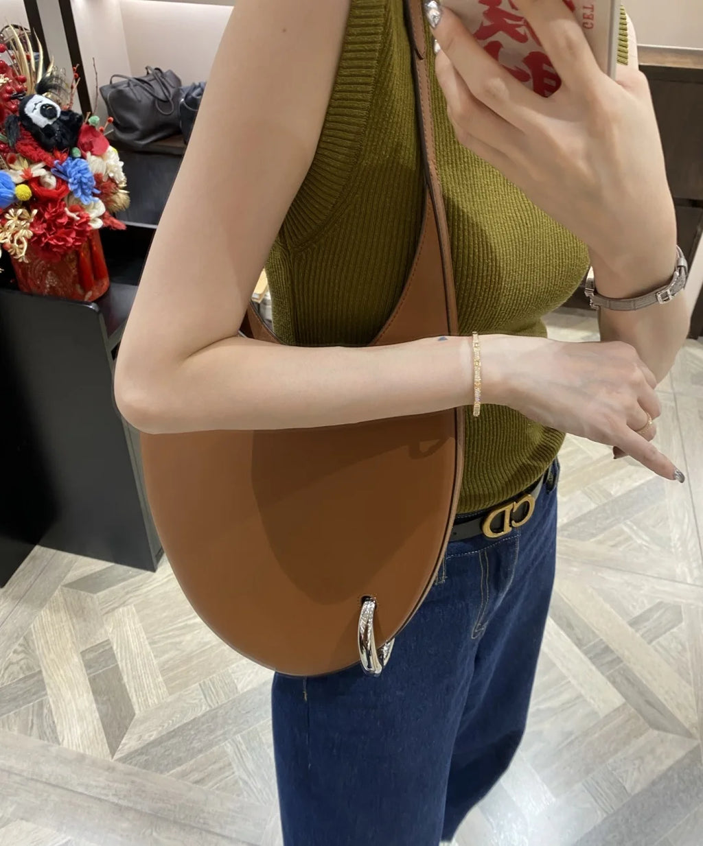 2025 summer new large crescent pipa bag imported top layer cowhide armpit bag single shoulder crossbody bag