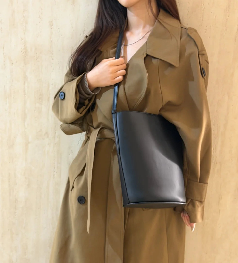 2026 New Bucket Bag Rear Saddle Design High end Leather Shoulder Bag Leather Crossbody Bag