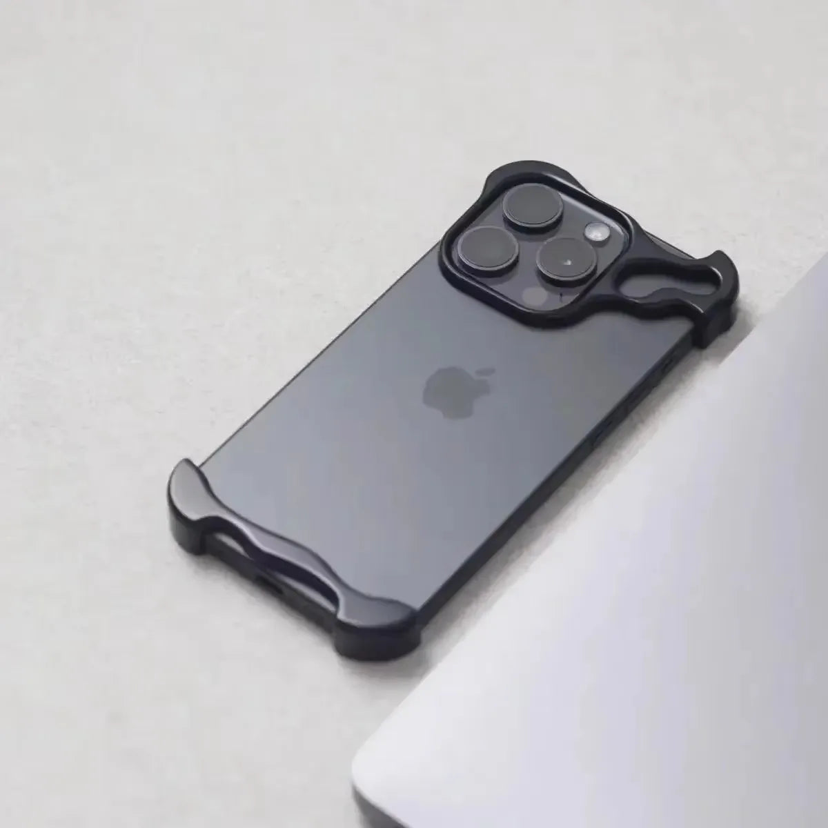 iPhone 16 Pro Metal Bumper Case | Aluminum Alloy Shock-Absorbing Cover Tidesmit