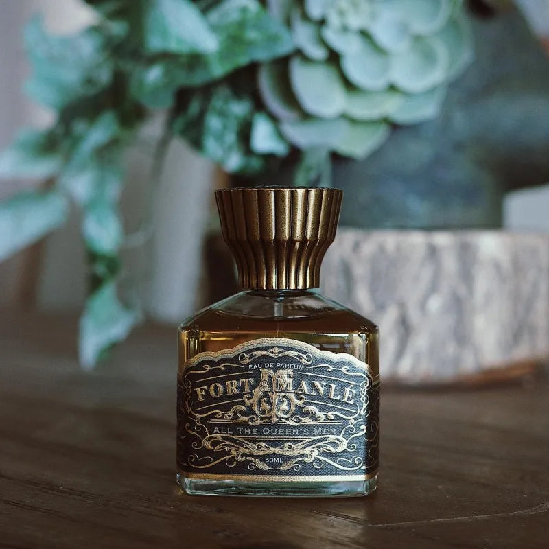 Tidesmit 50ml unisex long lasting perfume body spray with cognac, peach, rum, and amber oriental woody notes.