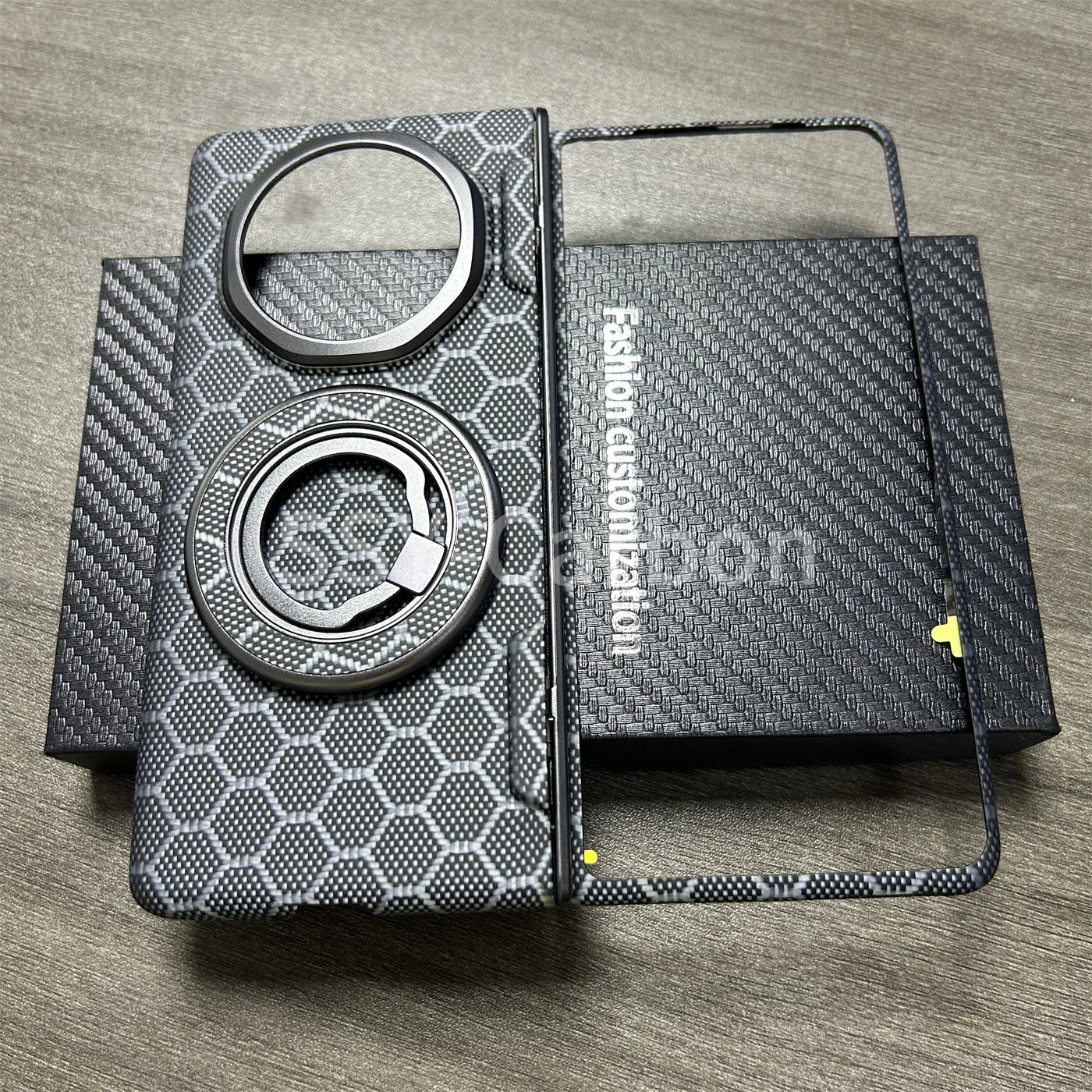 Honor Magic V3 Carbon Fiber Case | Slim Shock-Absorbing Magnetic Cover Set B China Mainland For Honor Magic v3 Tidesmit