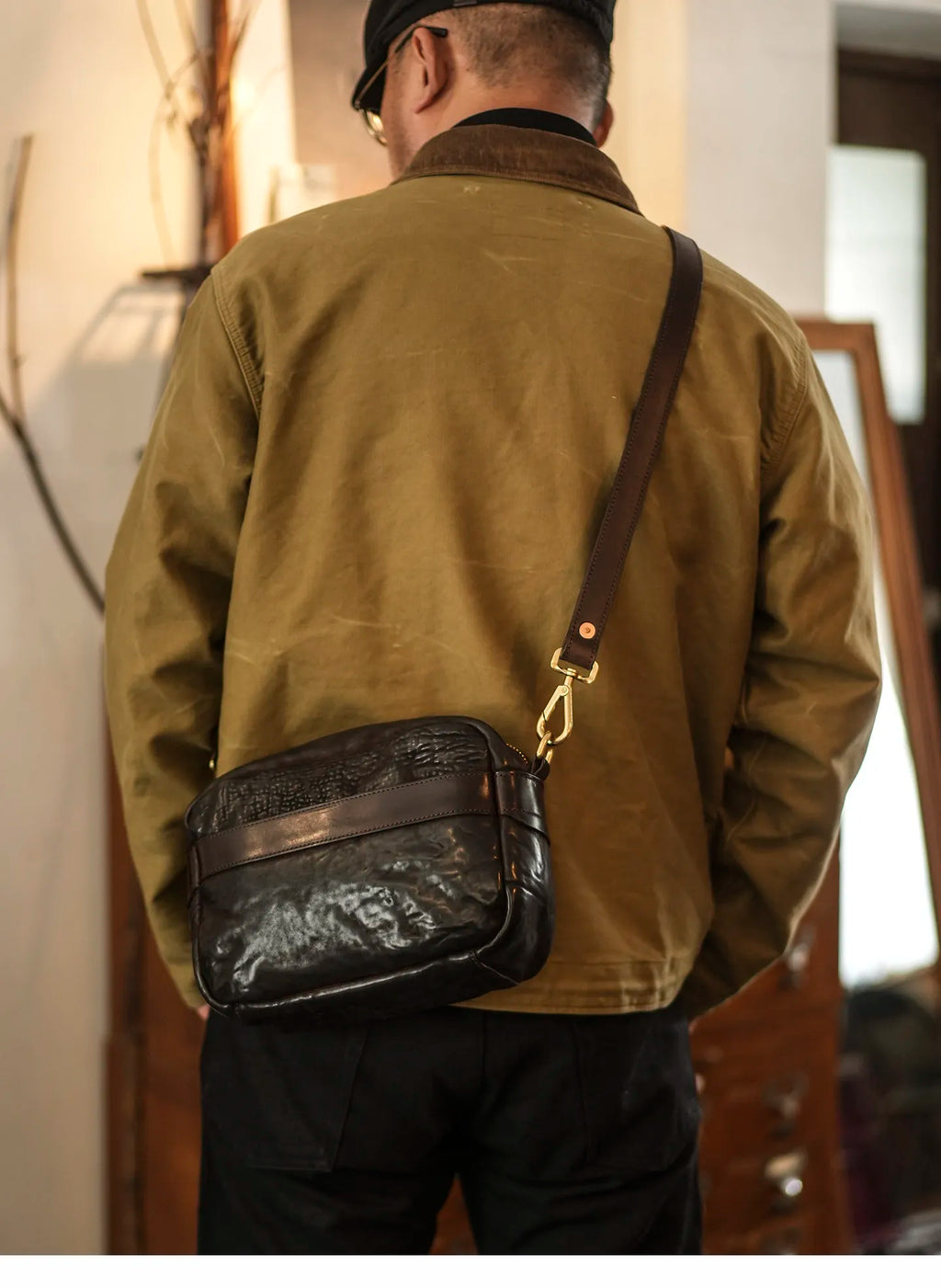 casual luxury padded genuine leather men's crossbody bag fashion vintage designer handmade real cow leather shoulder bag