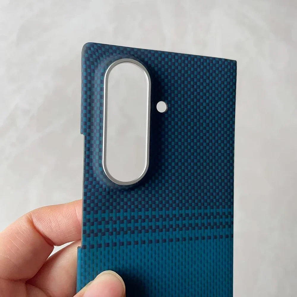 Samsung Galaxy Z Fold 7 Carbon Fiber Case - Slim Magsafe Cover Tidesmit