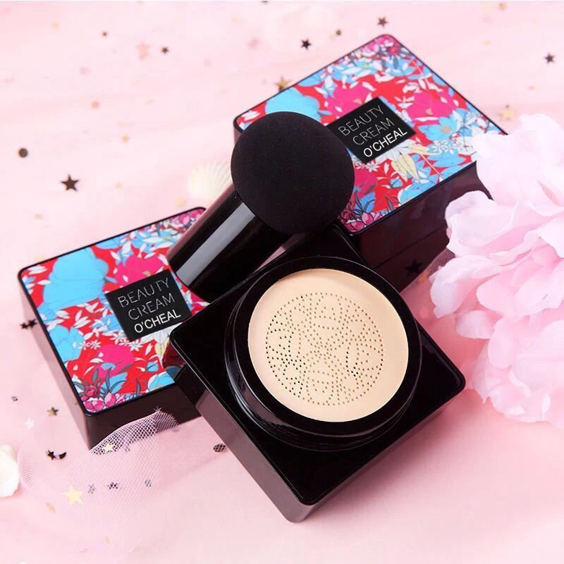 Tidesmit Mushroom Head BB Cream foundation cushion for face makeup showing natural coverage and concealer texture