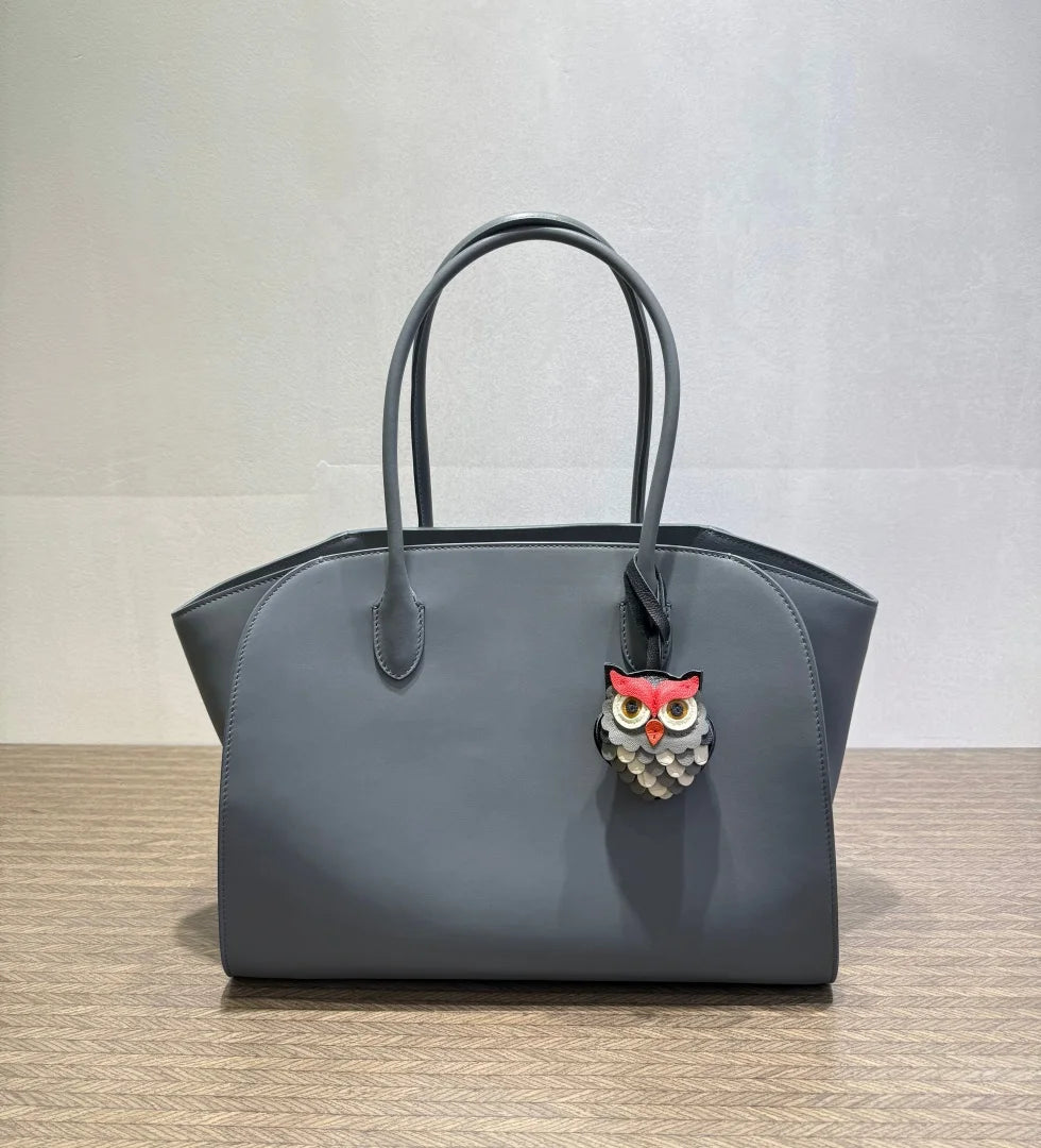 2026 high-quality genuine leather Marlo 12 inch 14 inch saddle leather tote bag, women's shoulder bag, high-end leather texture,