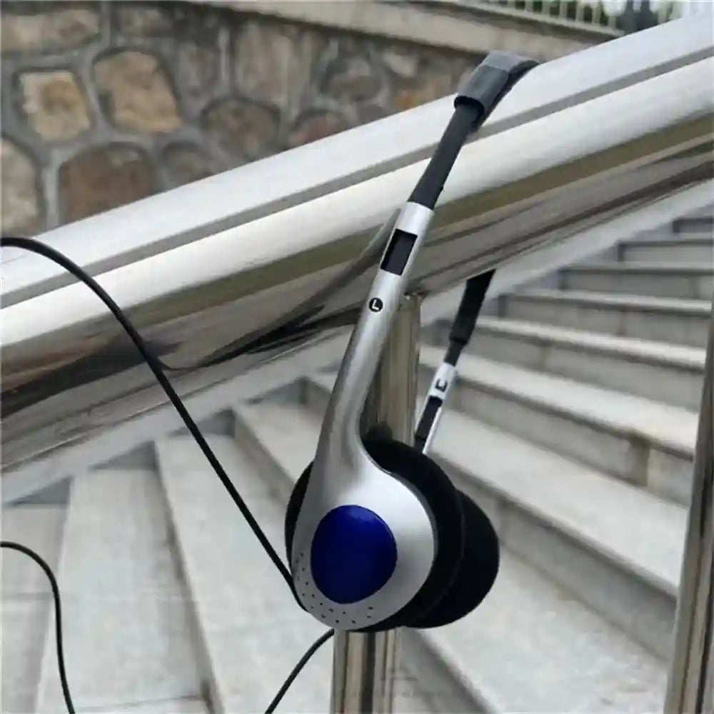 Y2K Retro Wired Headphones - Over-Ear Aesthetic Studio Monitor Gear Tidesmit