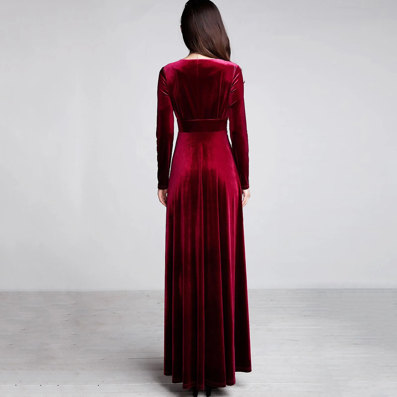 Vintage Women Autumn Long Sleeve V Neck Pleated Velvet Banquet Party Maxi Dress Party Wedding Elegant Evening dress 