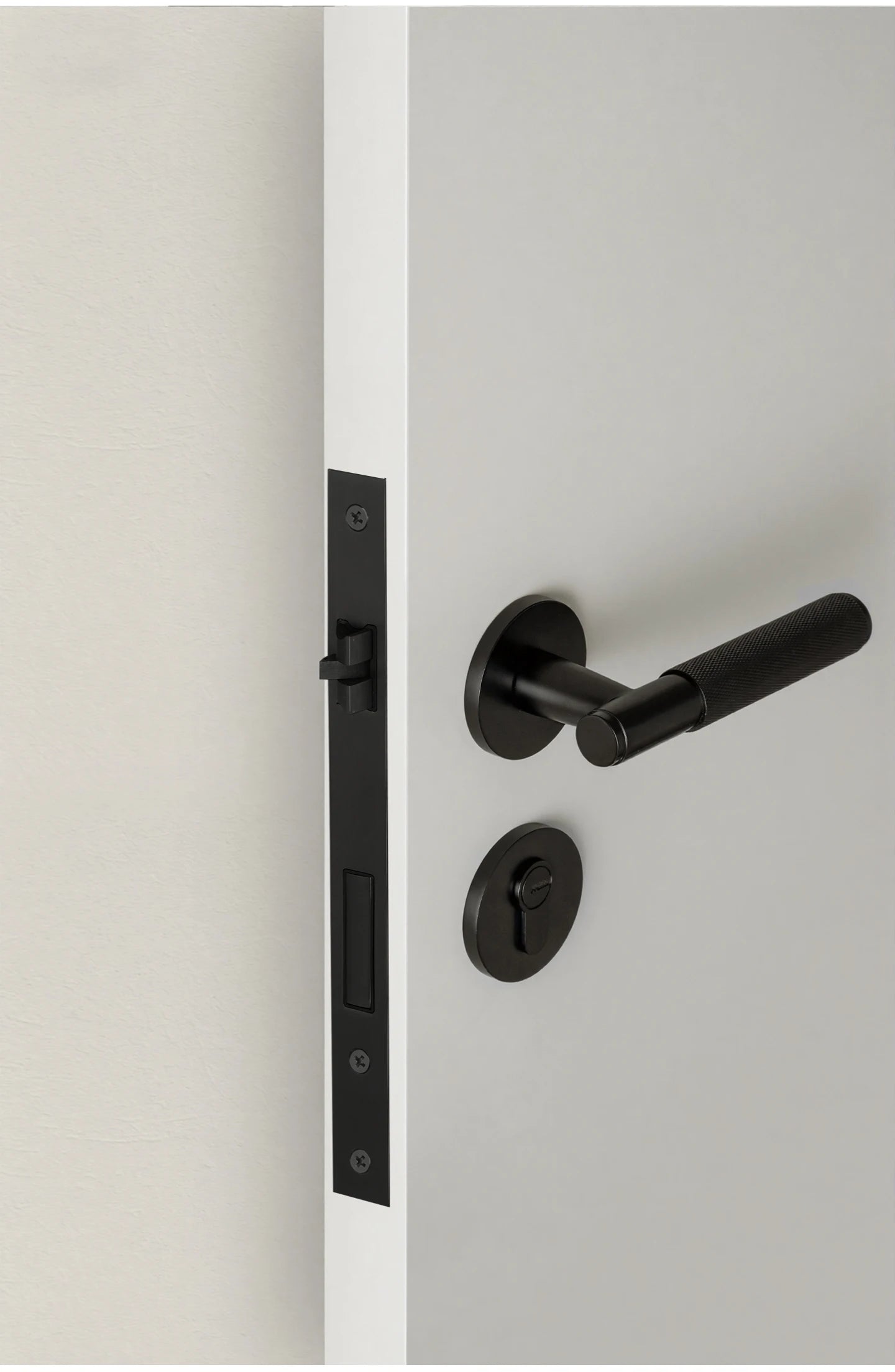 DOOROOM Brass Door Lock Set Modern Knurled Matte Black Interior Door Lock Decorative Lock Privacy Lock Passage Lock
