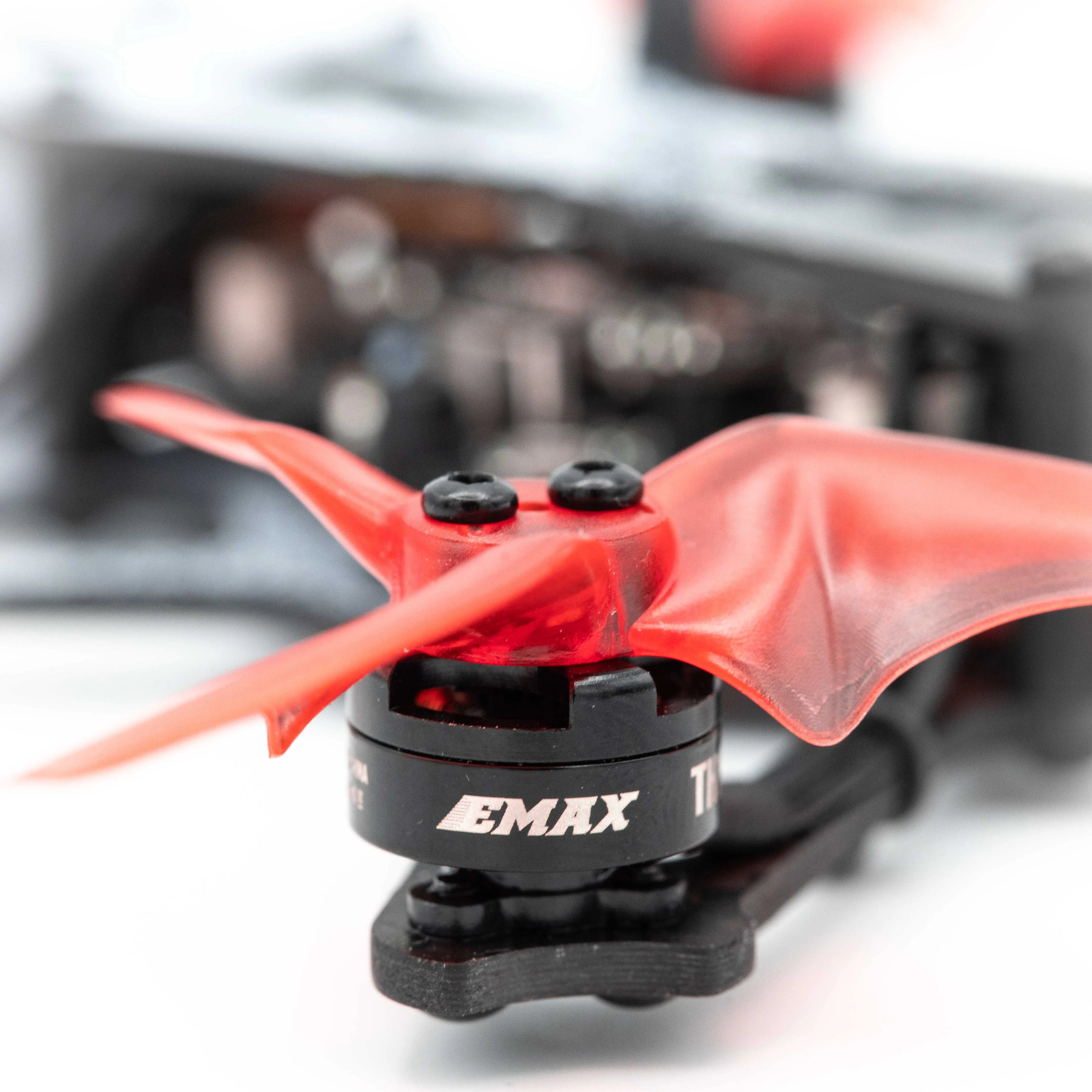 EMAX Tinyhawk Freestyle 2.5 Inch FPV Drone - Durable Brushless BNF Tidesmit