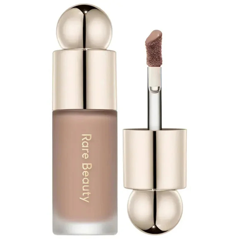 Tidesmit liquid highlighter and bronzer contouring cream texture swatch for radiant shimmering face makeup finish